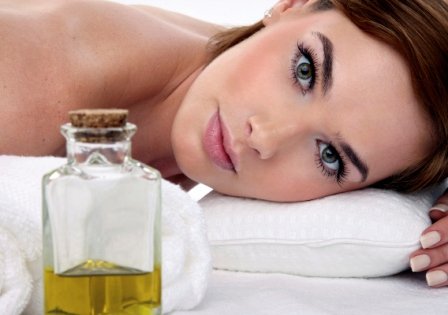 Эфирные масла от прыщей: применение косметических средств