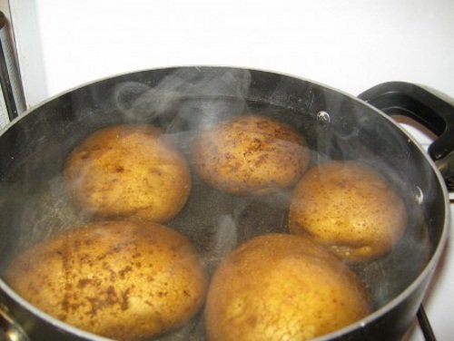 Пар картофеля – лечит сухой кашель
