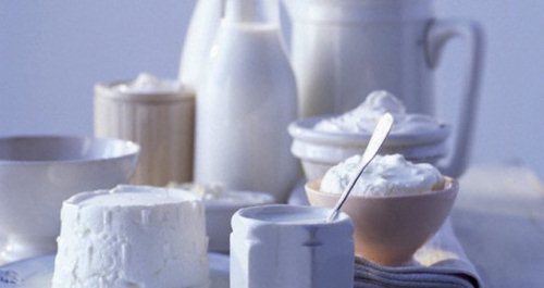 рекомендуется употребление кисломолочных продуктов