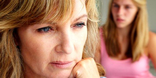 При наступлении климакса, заболевание может перестать беспокоить женщину