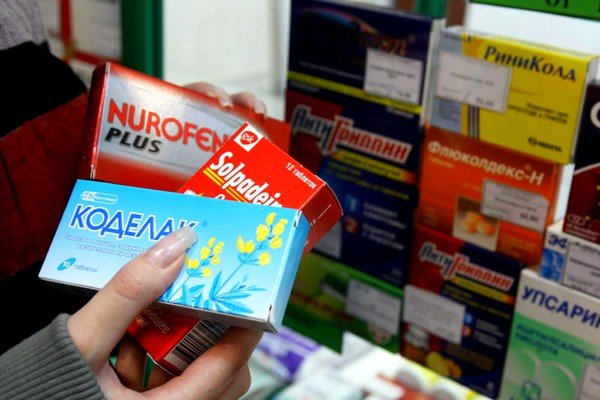 Лечащий врач в обязательном порядке должен владеть полной информацией обо всех принимаемых лекарственных средствах
